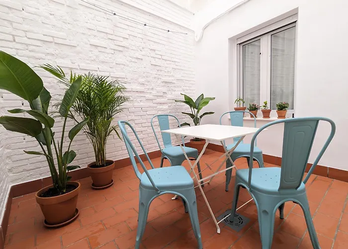 Patio's House アパート *